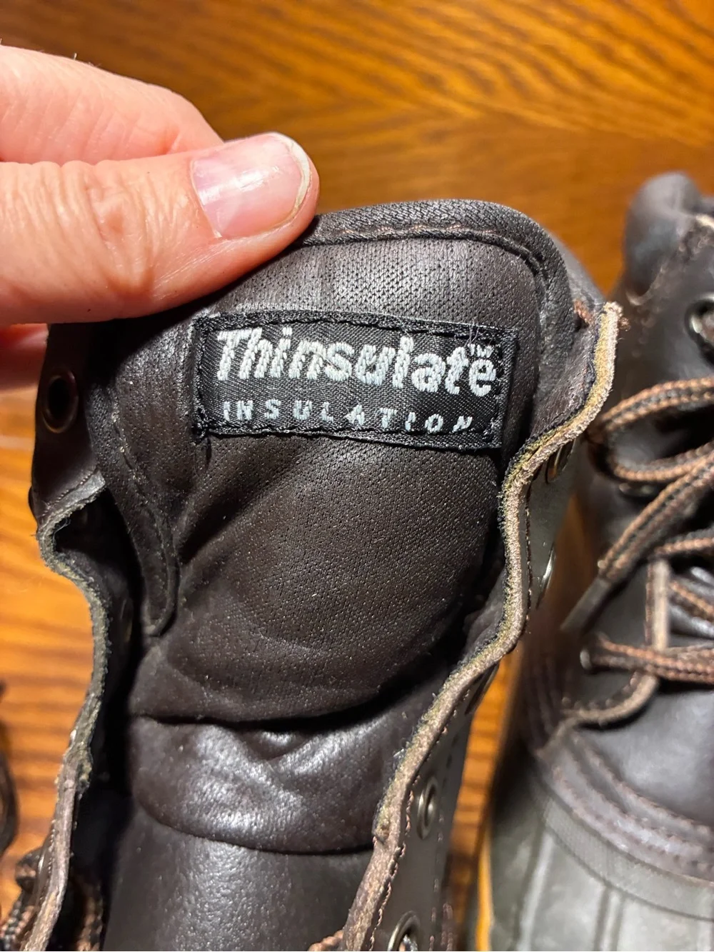 3M Thinsulate coats lug features